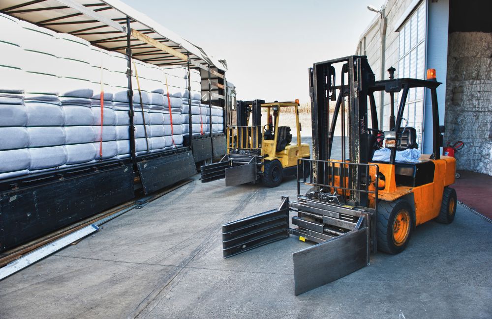 Get the Right Forklift Rental for Your Needs in Lauderdale Lakes, FL!