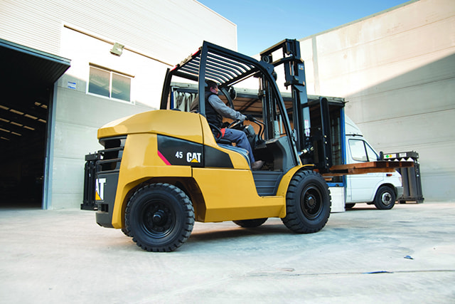 Caterpillar Forklifts