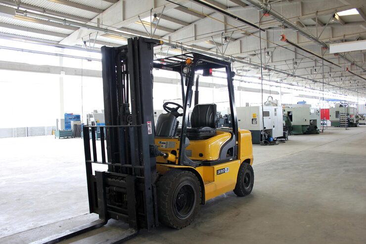 black and yellow forklift